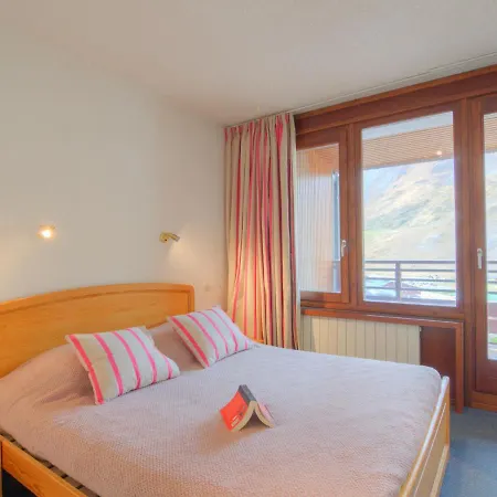 Le Curling B - Val Claret-37 By Interhome