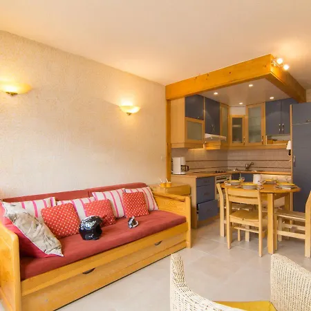 Le Curling B - Val Claret-37 By Interhome Apartment *
